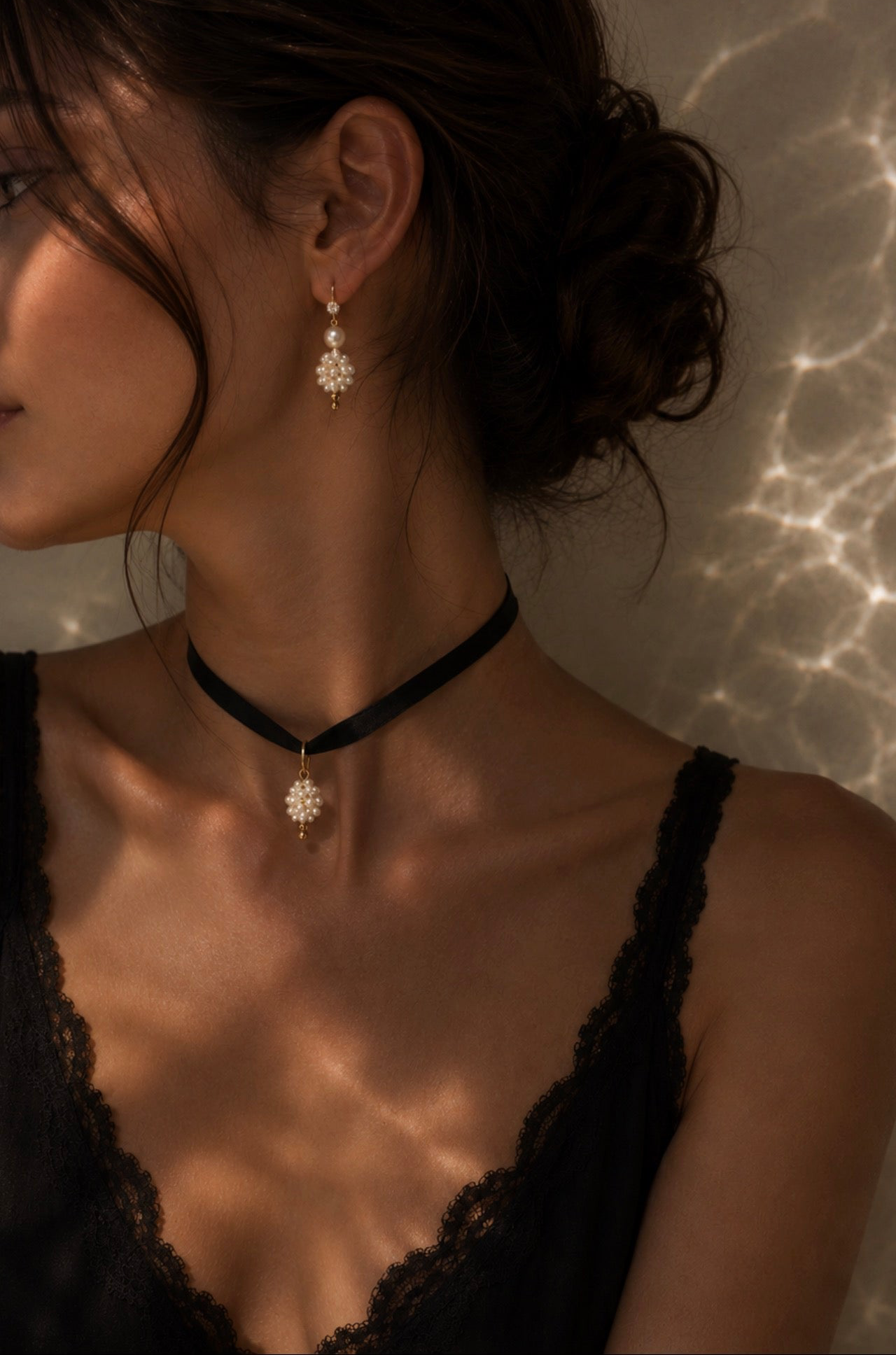 The Étoile Pearl Silk Choker